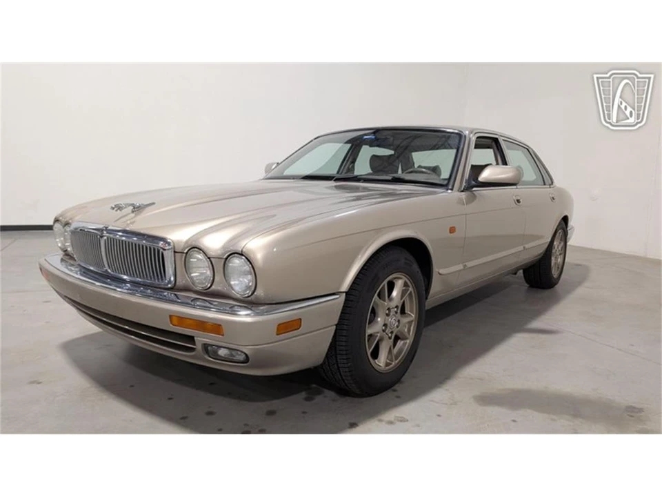 1996 Jaguar X300 XJ - Image 3 of 31
