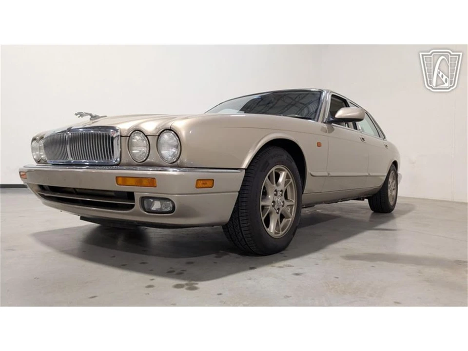 1996 Jaguar X300 XJ - Image 4 of 31