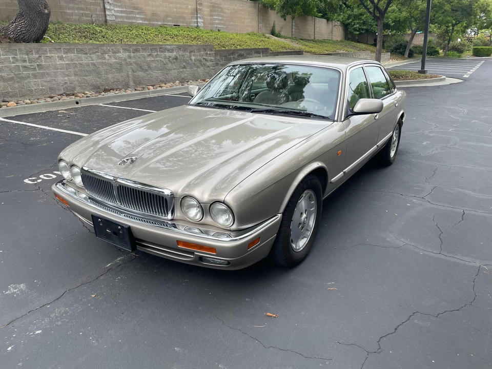 1996 Jaguar X300 XJ - Image 6 of 31