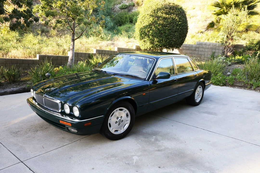 1996 Jaguar X300 XJ - Image 5 of 31