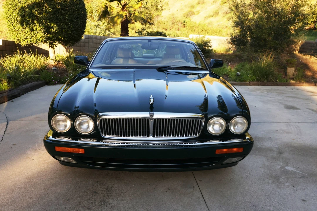 1996 Jaguar X300 XJ - Image 16 of 31