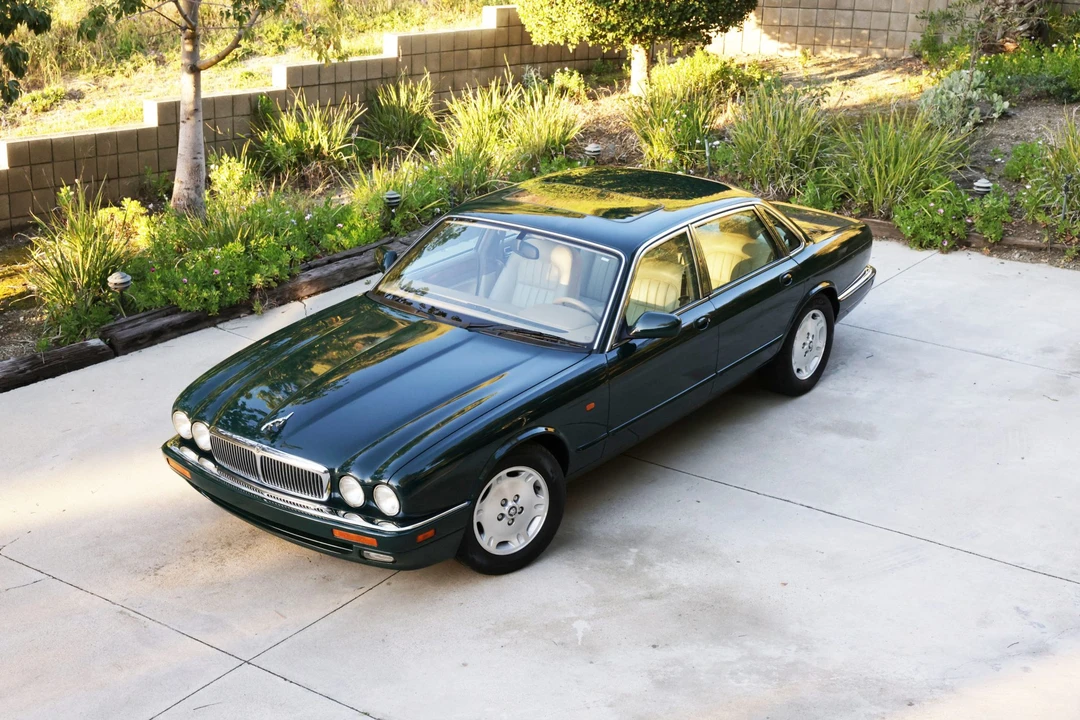 1996 Jaguar X300 XJ - Image 9 of 31