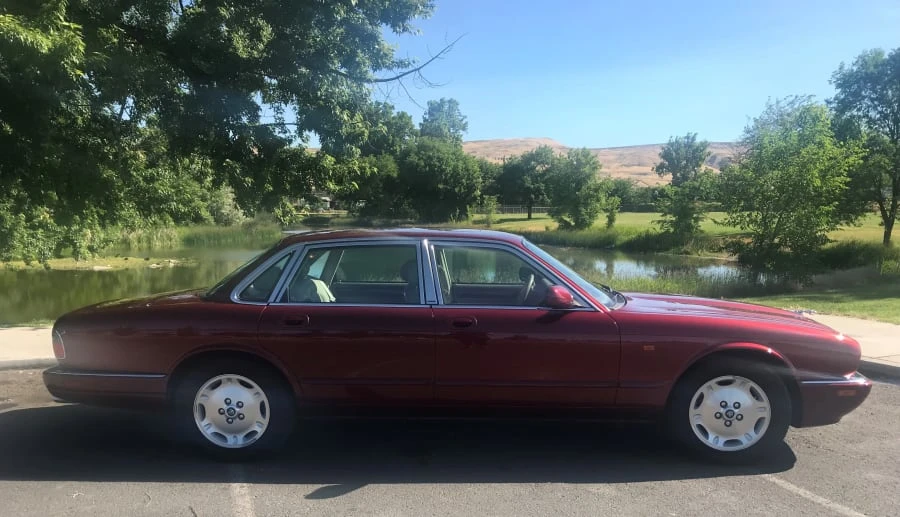 1996 Jaguar X300 XJ - Image 2 of 7