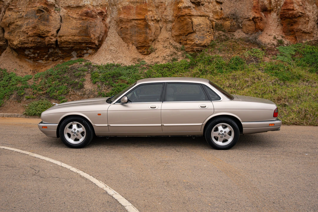1996 Jaguar XJ Series 4 - Image 4 of 31