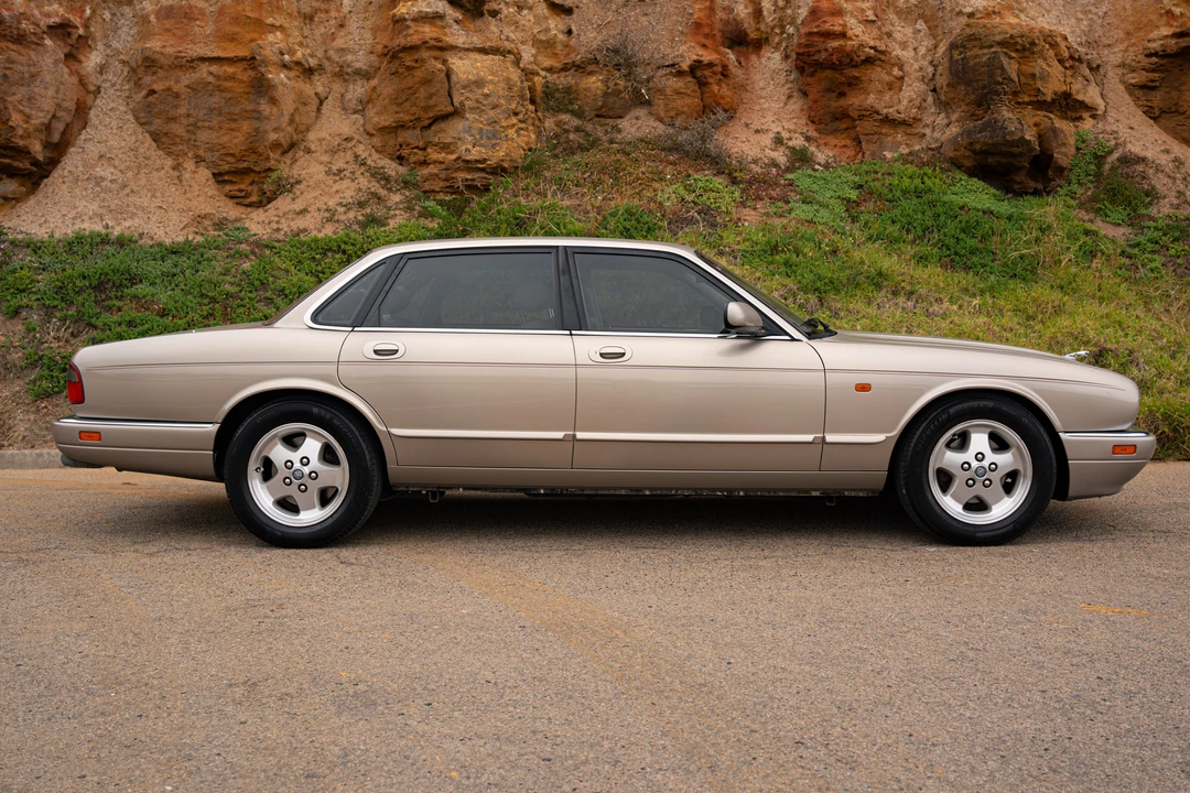 1996 Jaguar XJ Series 4 - Image 16 of 31