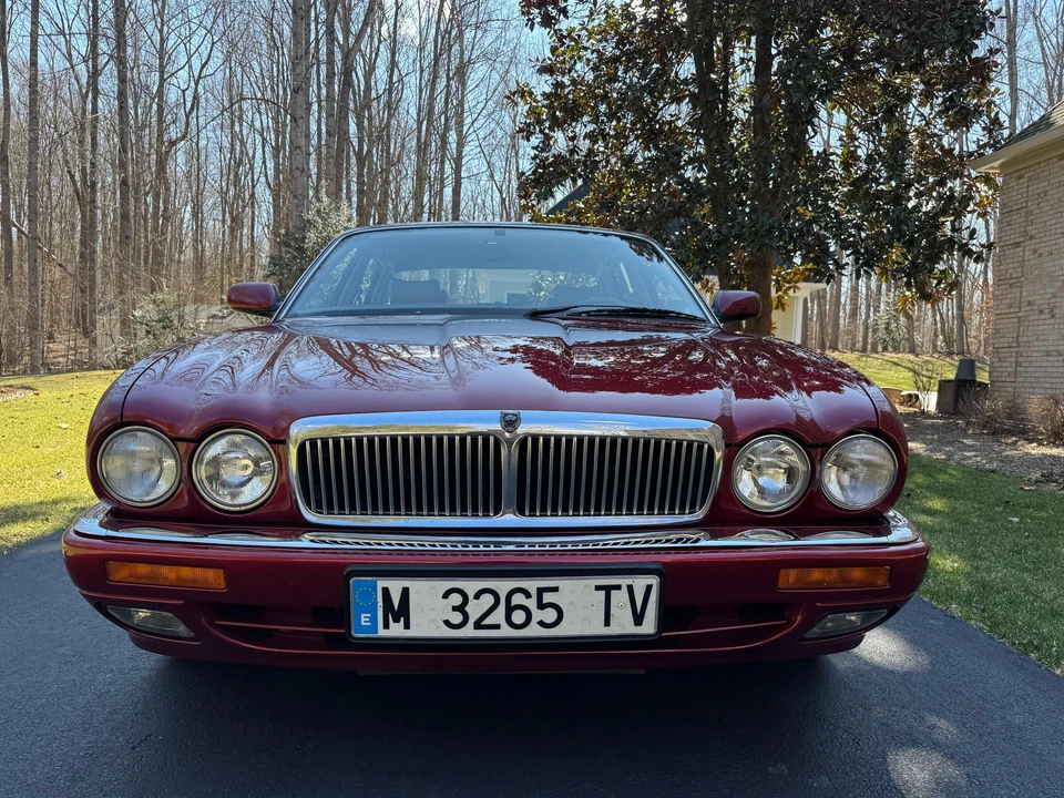 1996 Jaguar X300 XJ - Image 8 of 31