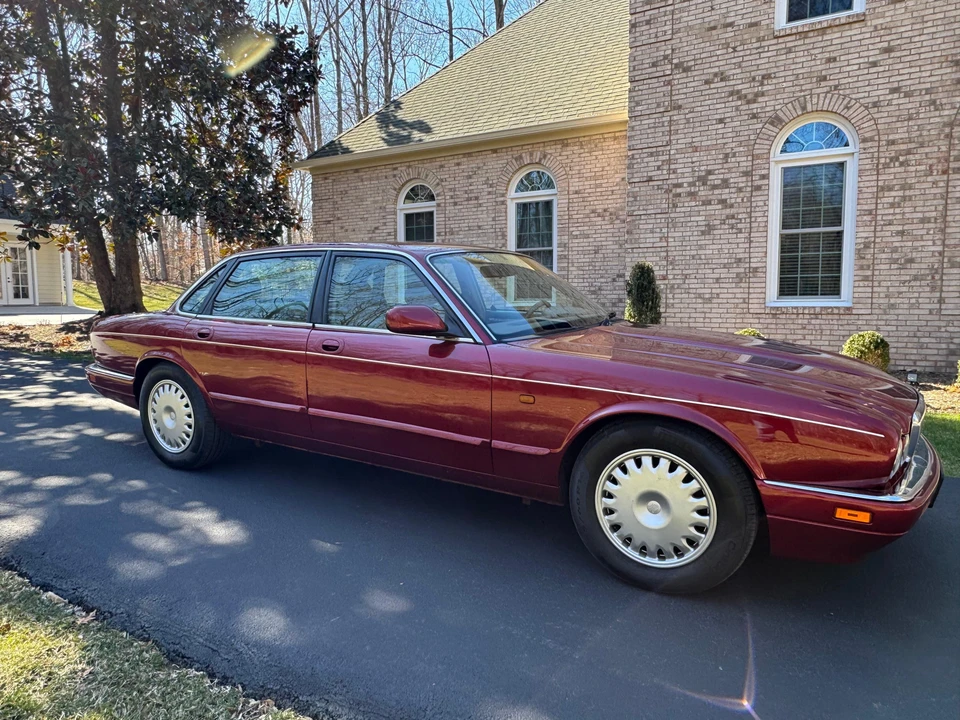1996 Jaguar X300 XJ - Image 24 of 31