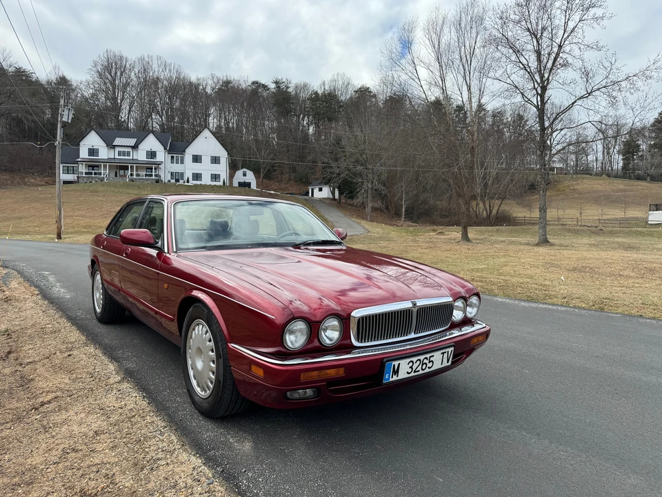 1996 Jaguar X300 XJ - Image 25 of 31