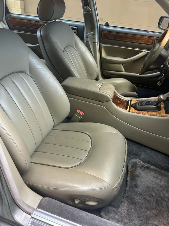 1996 Jaguar X300 XJ - Image 7 of 10