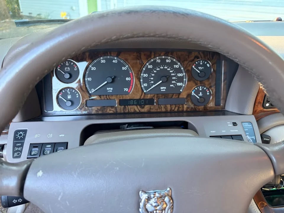 1996 Jaguar X300 XJ - Image 9 of 15