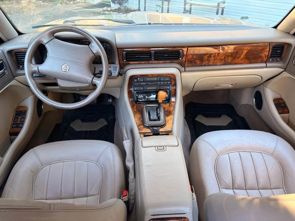 1996 Jaguar X300 XJ - Image 7 of 15
