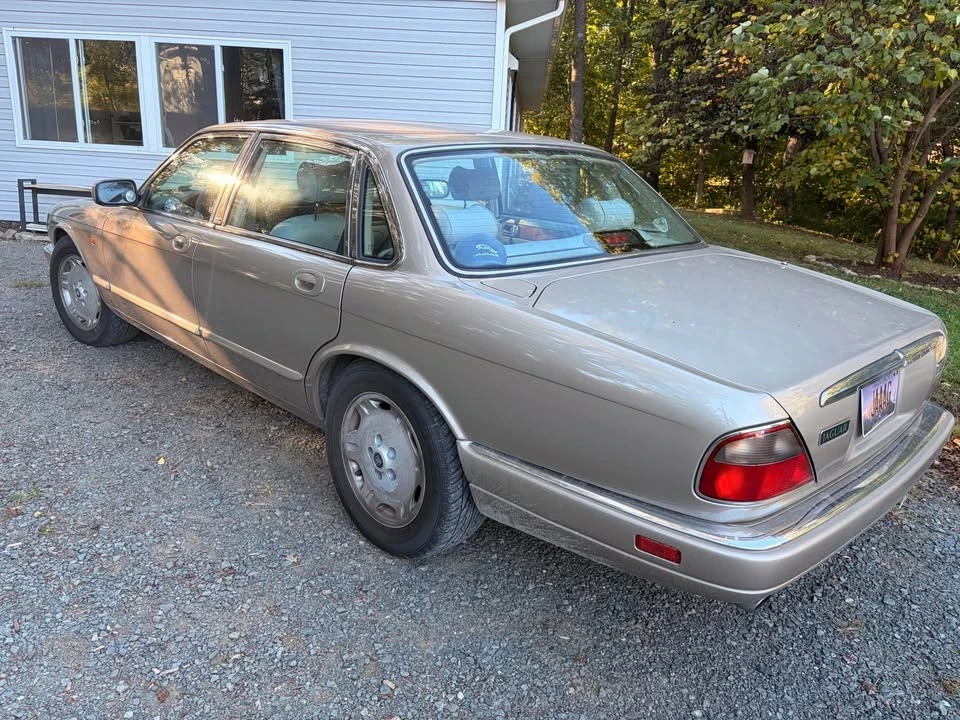 1996 Jaguar X300 XJ - Image 3 of 15