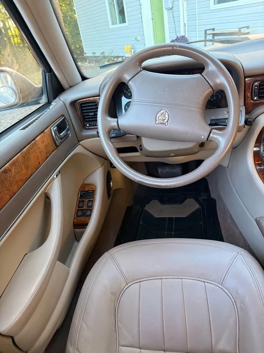 1996 Jaguar X300 XJ - Image 8 of 15