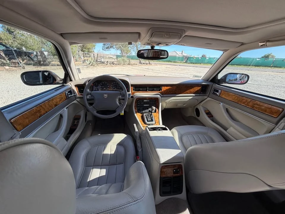 1996 Jaguar X300 XJ - Image 11 of 11