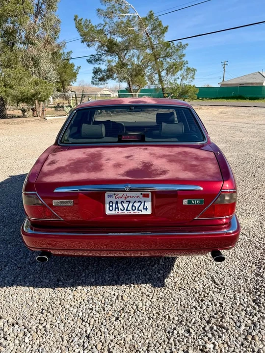 1996 Jaguar X300 XJ - Image 3 of 11