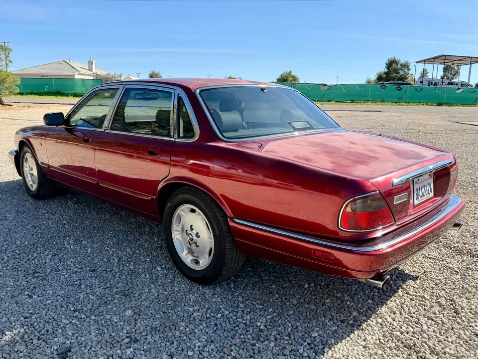 1996 Jaguar X300 XJ - Image 4 of 11