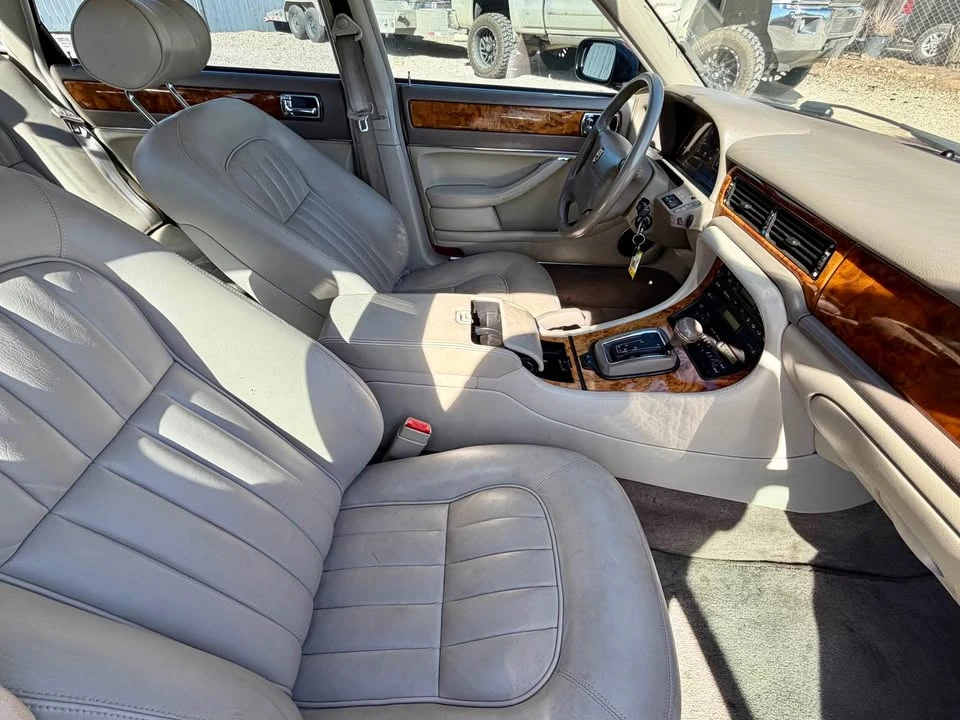 1996 Jaguar X300 XJ - Image 8 of 10