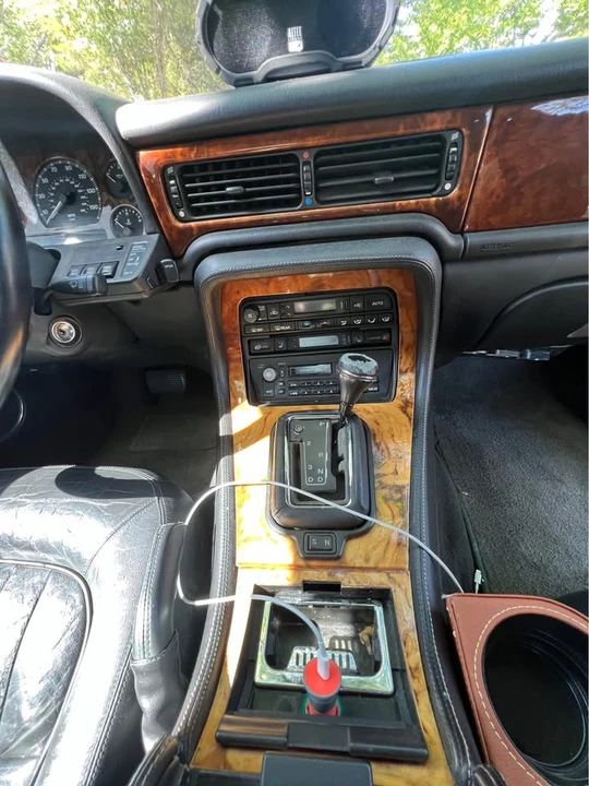 1996 Jaguar X300 XJ - Image 11 of 19