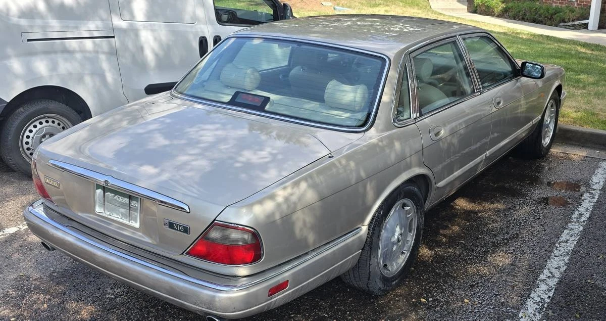 1996 Jaguar X300 XJ - Image 5 of 20