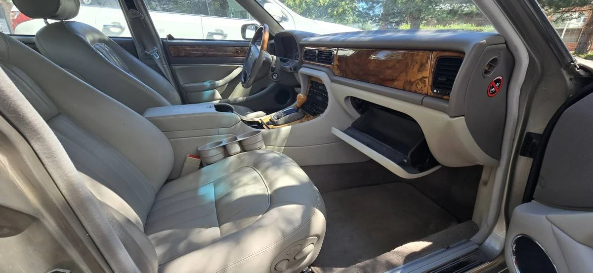 1996 Jaguar X300 XJ - Image 14 of 20