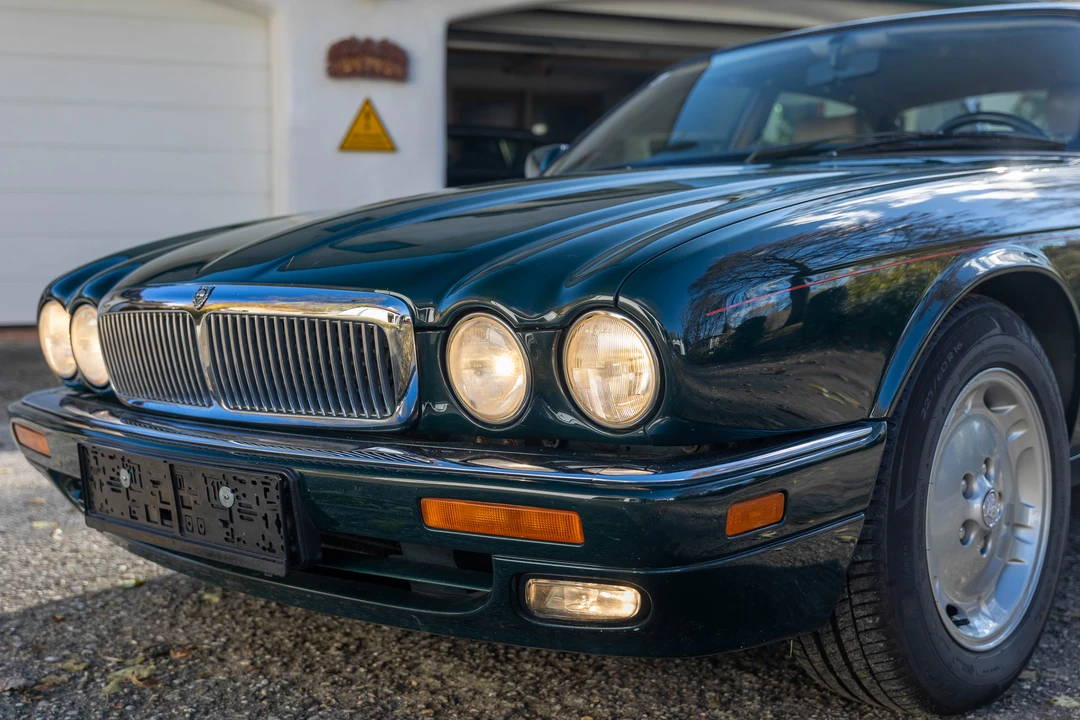 1996 Jaguar XJ Series 4 - Image 18 of 31