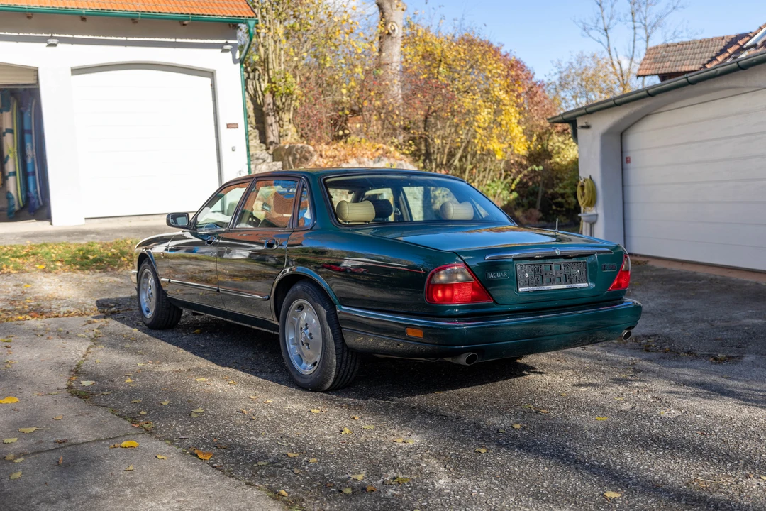 1996 Jaguar XJ Series 4 - Image 8 of 31