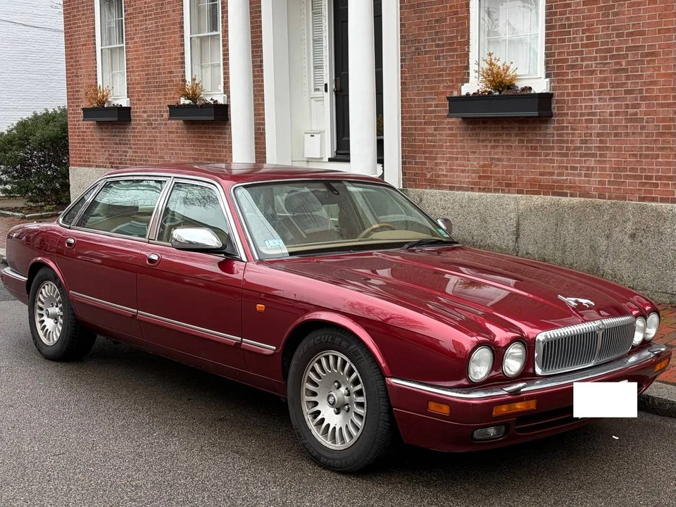 1996 Jaguar X300 XJ - Image 2 of 7