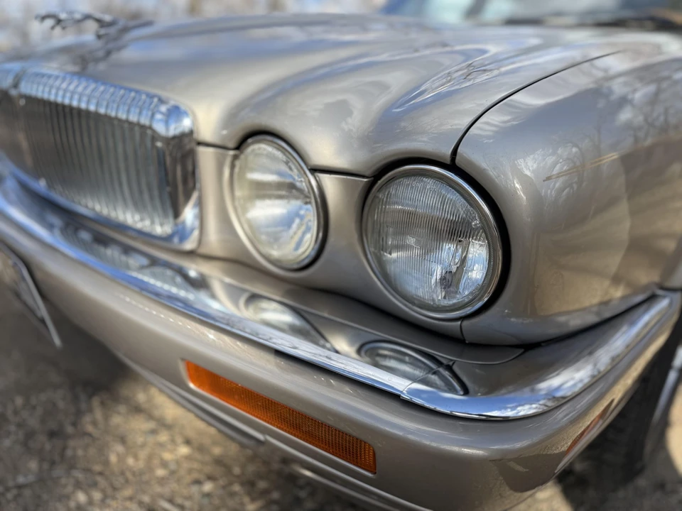 1996 Jaguar X300 XJ - Image 12 of 31