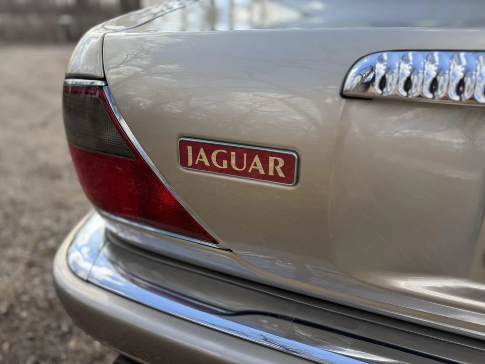 1996 Jaguar X300 XJ - Image 31 of 31