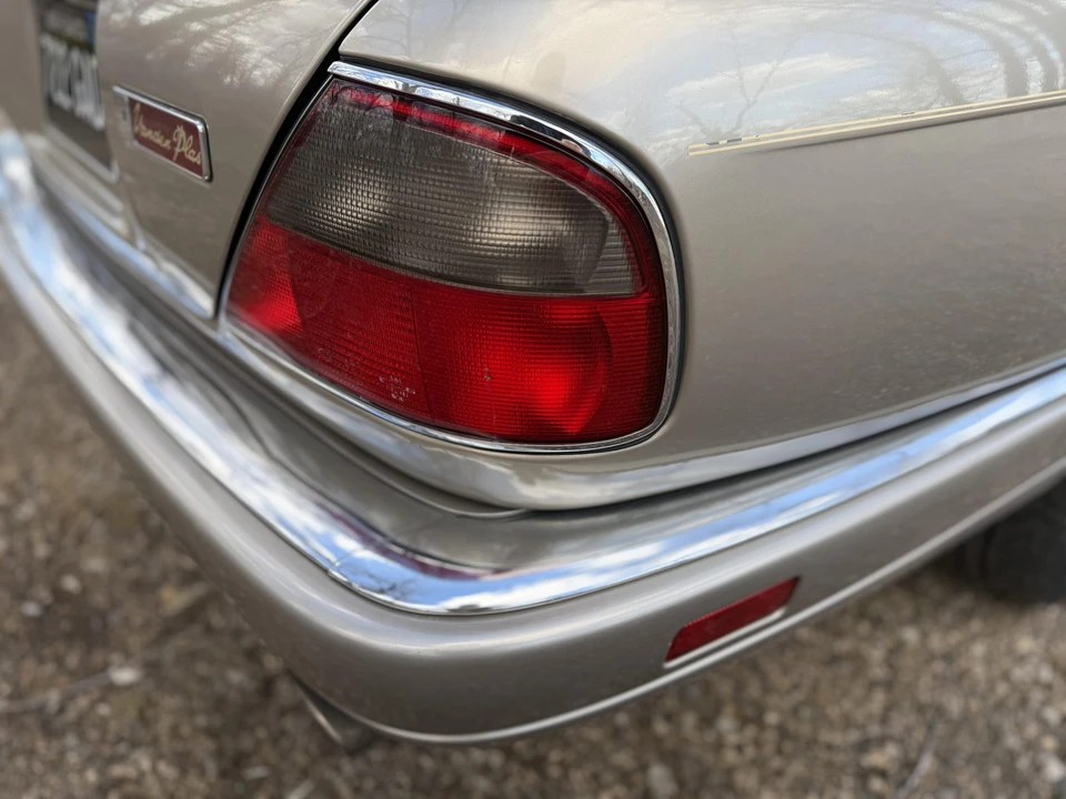 1996 Jaguar X300 XJ - Image 15 of 31
