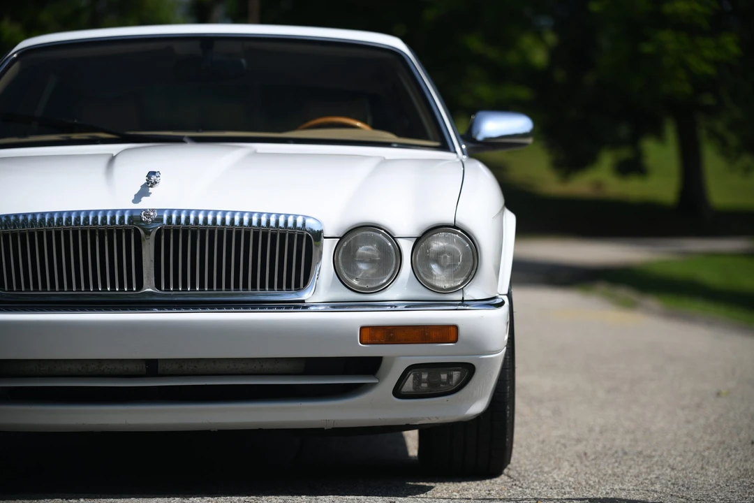1996 Jaguar X300 XJ - Image 22 of 31