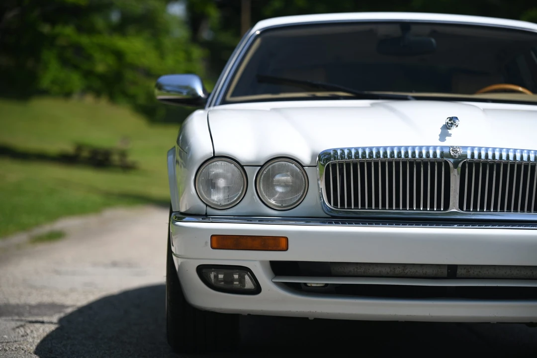 1996 Jaguar X300 XJ - Image 21 of 31