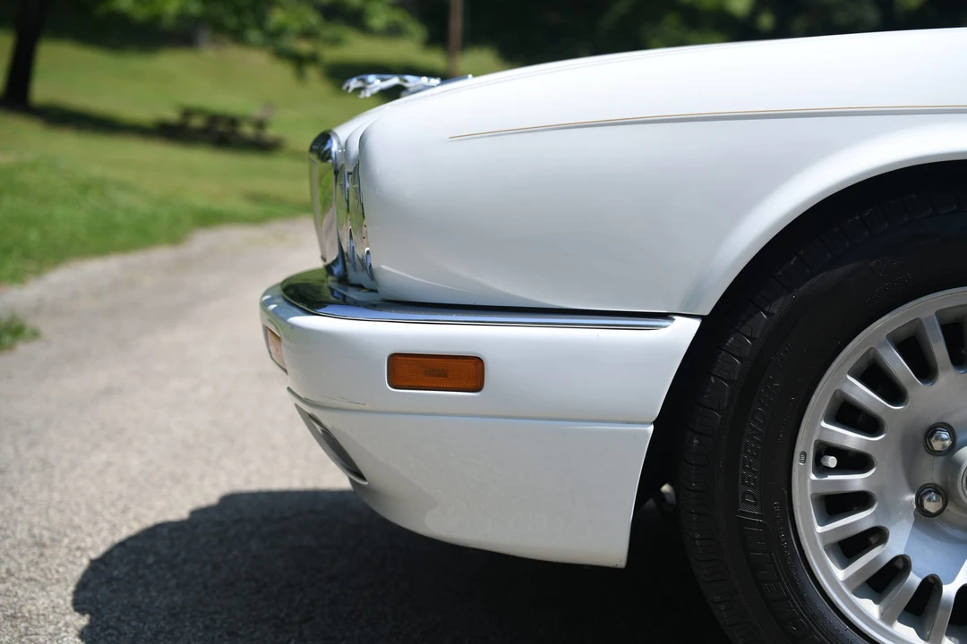 1996 Jaguar X300 XJ - Image 26 of 31