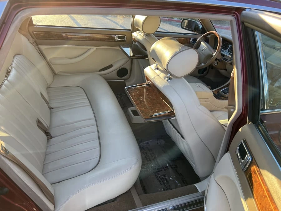 1996 Jaguar X300 XJ - Image 15 of 29