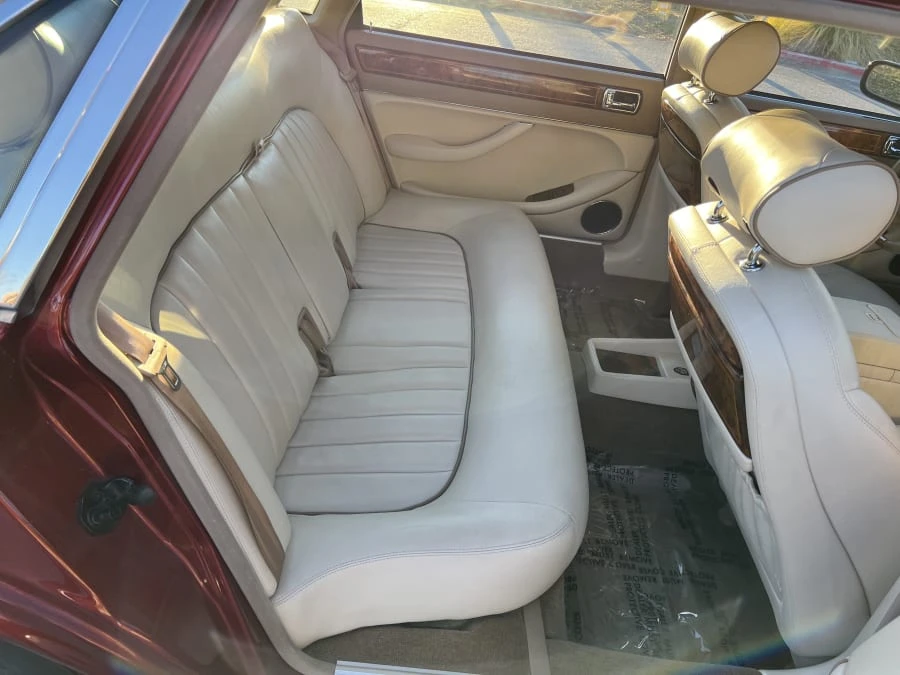 1996 Jaguar X300 XJ - Image 16 of 29