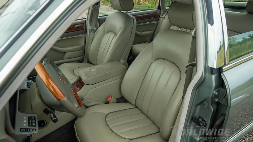 1996 Jaguar X300 XJ - Image 4 of 8
