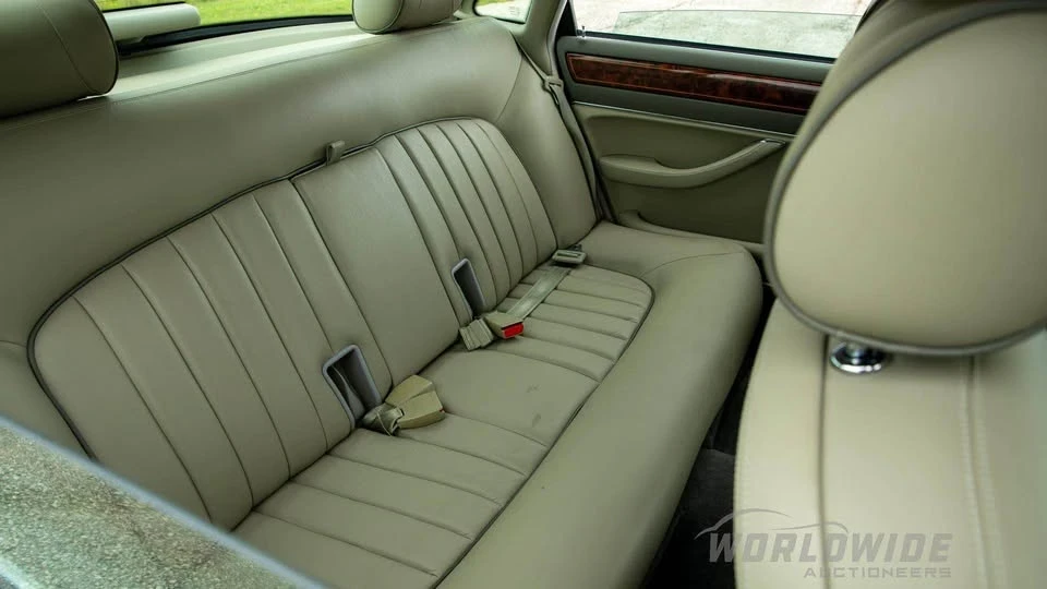 1996 Jaguar X300 XJ - Image 6 of 8
