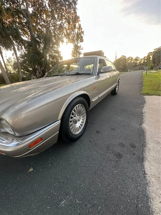 1996 Jaguar X300 XJ - Image 3 of 19