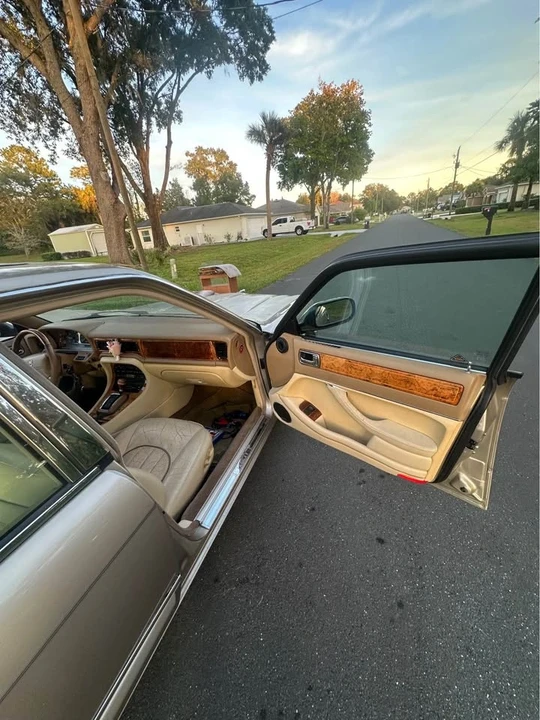 1996 Jaguar X300 XJ - Image 4 of 19