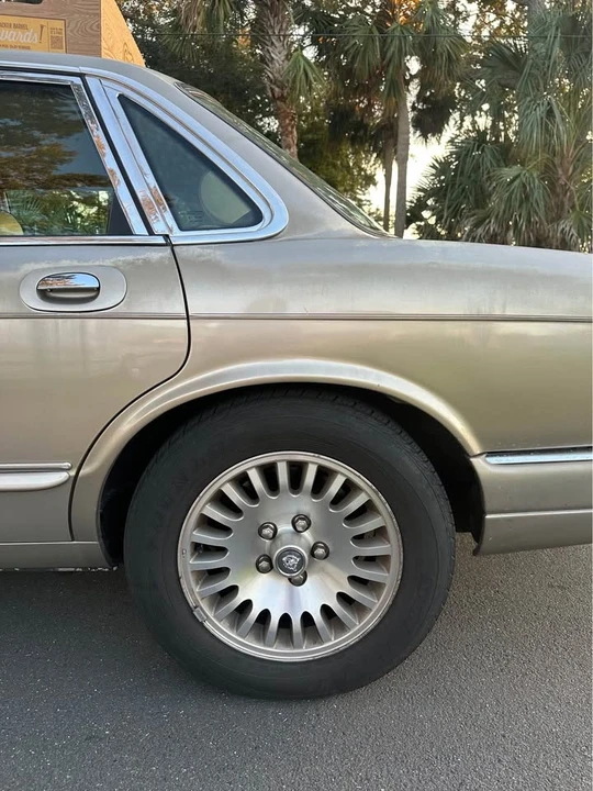 1996 Jaguar X300 XJ - Image 13 of 19