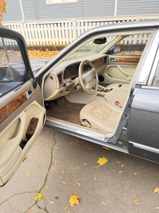 1996 Jaguar X300 XJ - Image 6 of 13