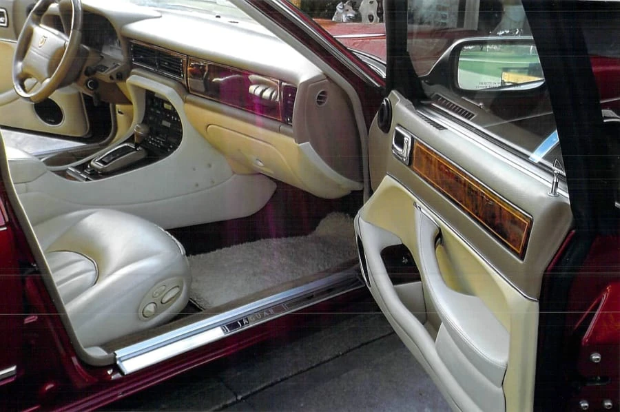 1996 Jaguar X300 XJ - Image 7 of 11