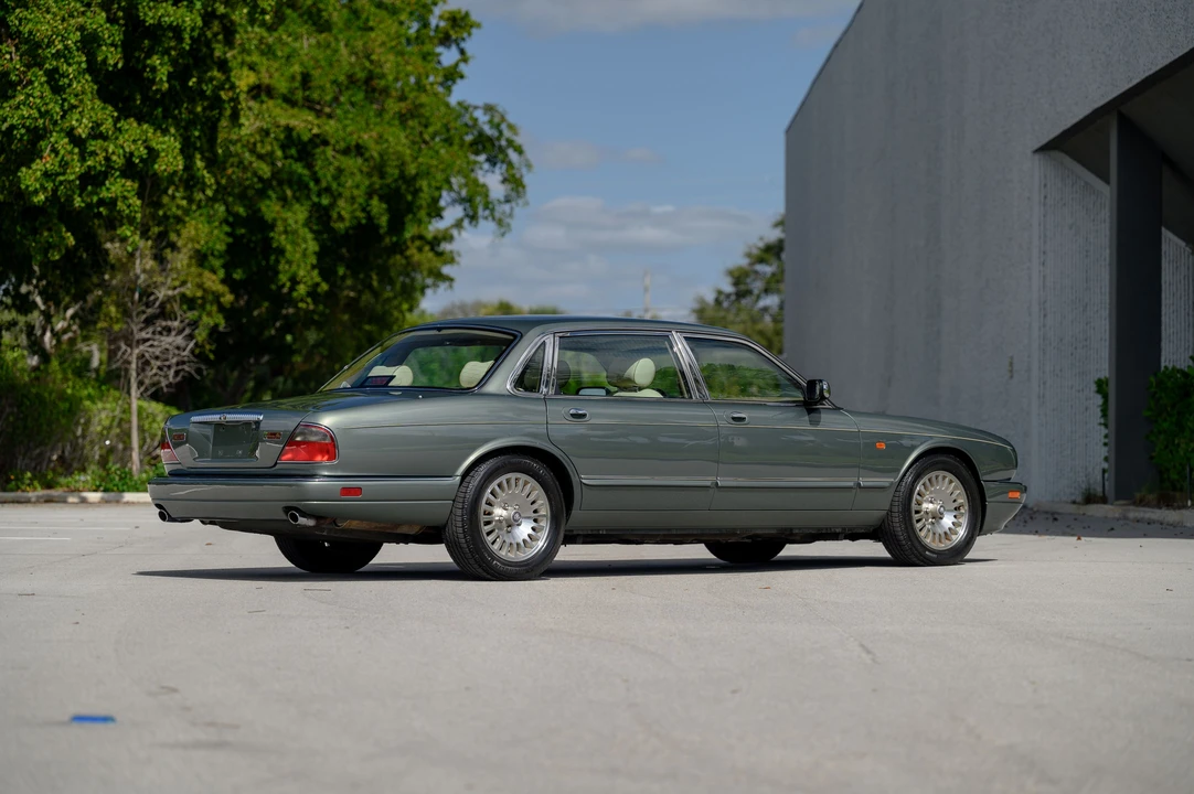 1996 Jaguar X300 XJ - Image 20 of 31