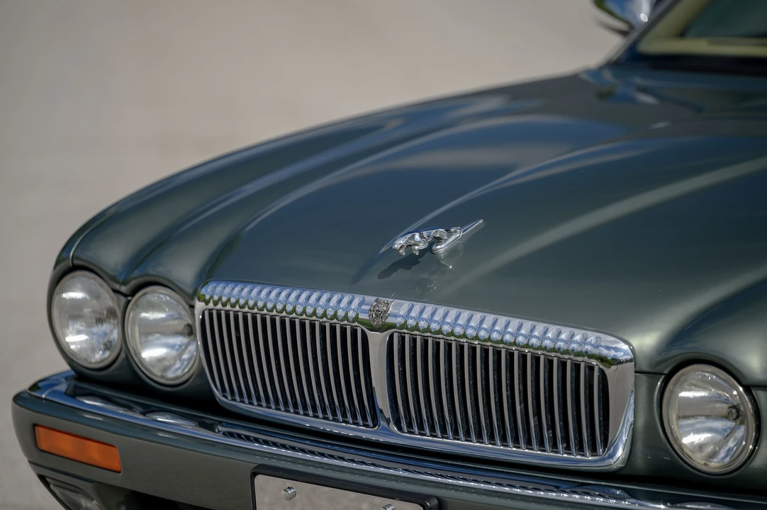 1996 Jaguar X300 XJ - Image 8 of 31