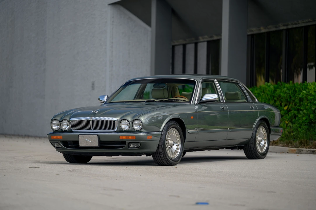 1996 Jaguar X300 XJ - Image 11 of 31