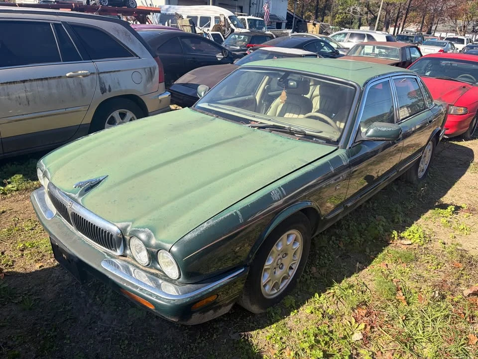 1996 Jaguar X300 XJ - Image 2 of 7