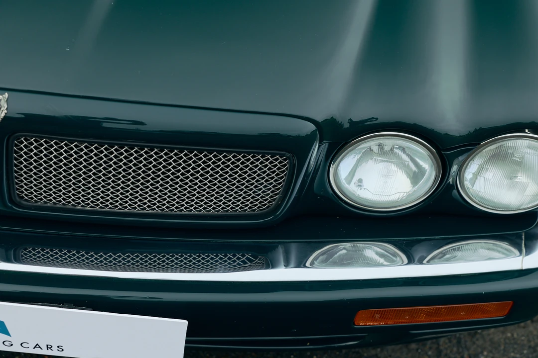 1996 Jaguar X306 XJR - Image 10 of 31