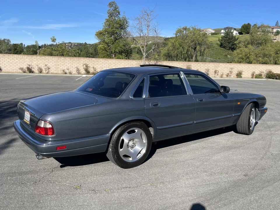 1996 Jaguar X306 XJR - Image 8 of 31