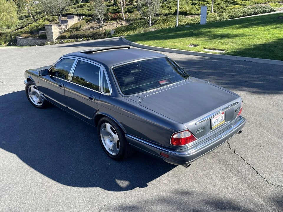 1996 Jaguar X306 XJR - Image 11 of 31