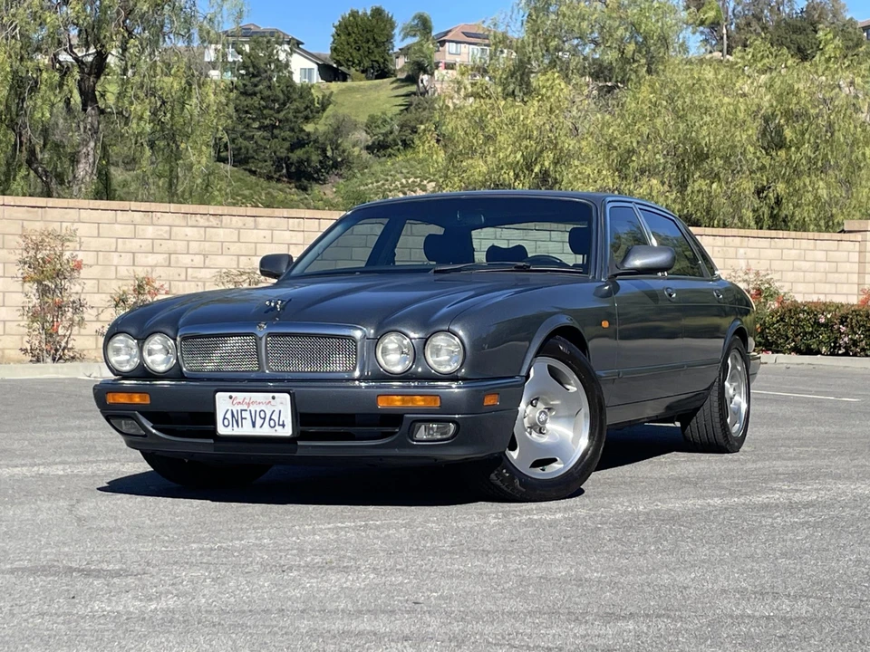 1996 Jaguar X306 XJR - Image 15 of 31